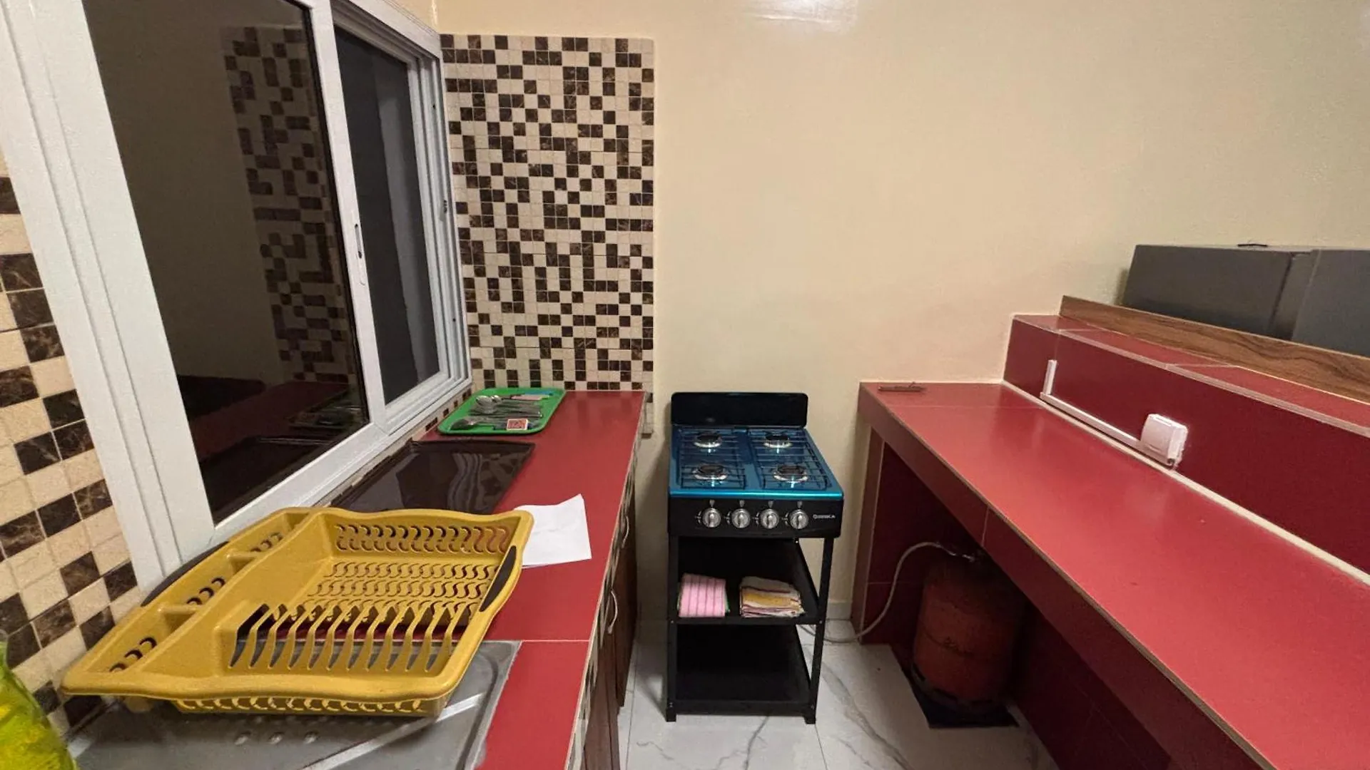 Studio Moderne A Ouakam Avec Vue Sur Monument De La Renaissance Dakar Apartment
