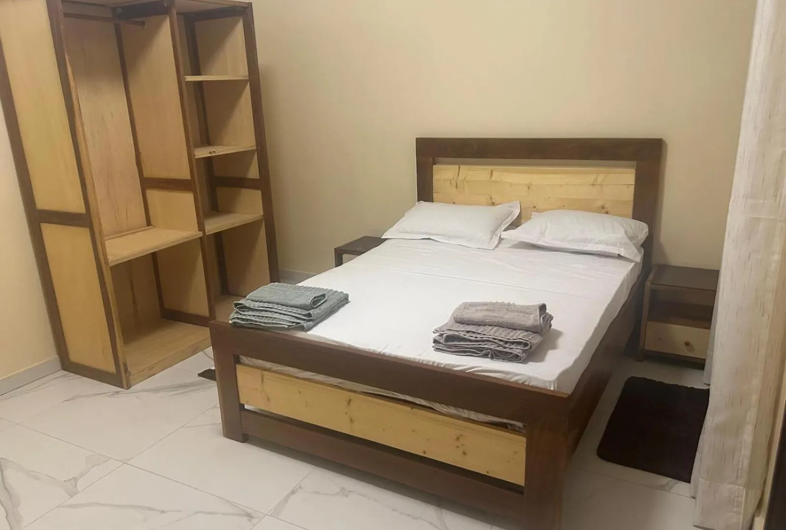 Apartment Studio Moderne A Ouakam Avec Vue Sur Monument De La Renaissance Dakar Senegal